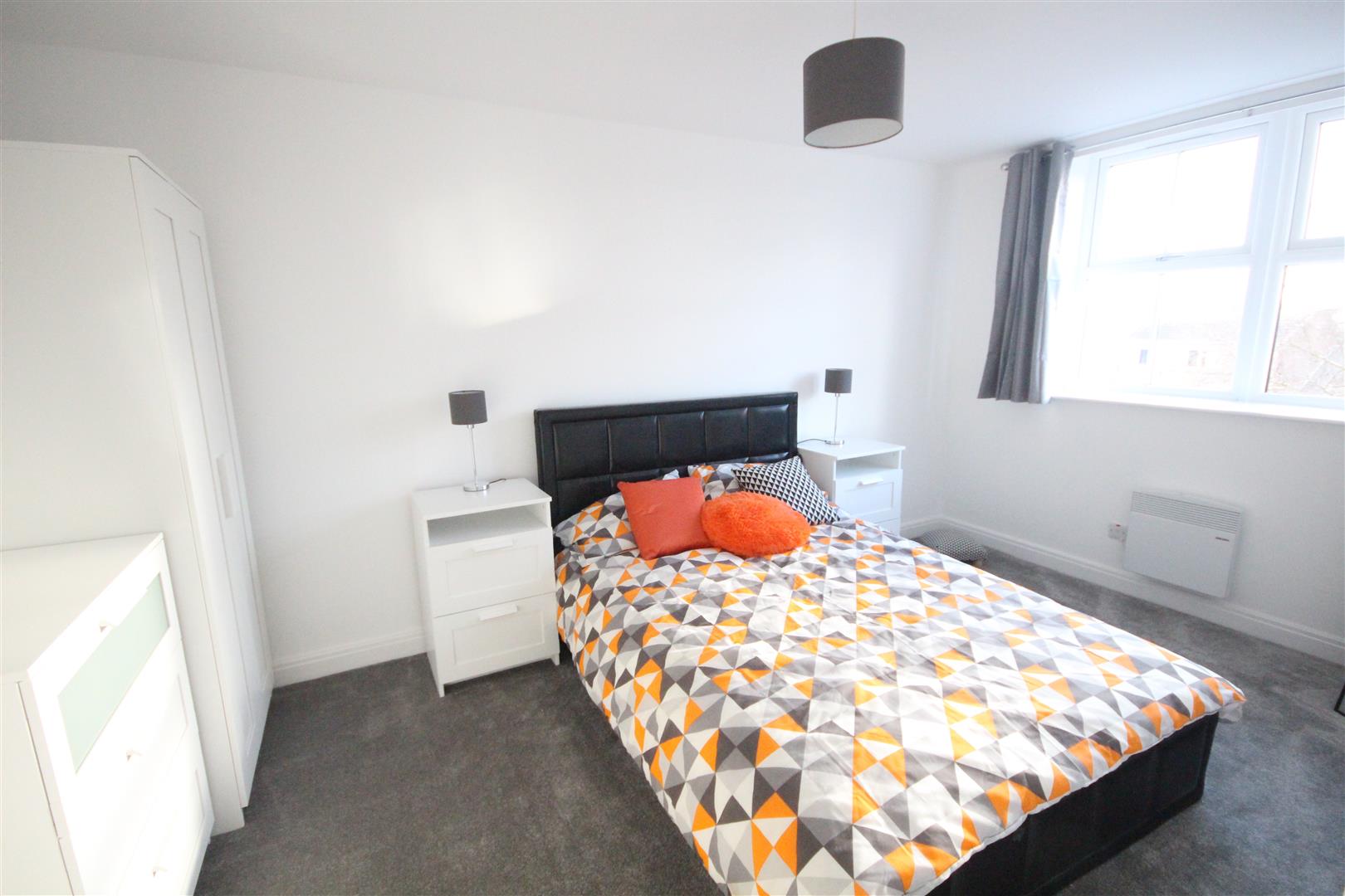 1 bedroom flat To Let in Earby - IMG_5743.jpg